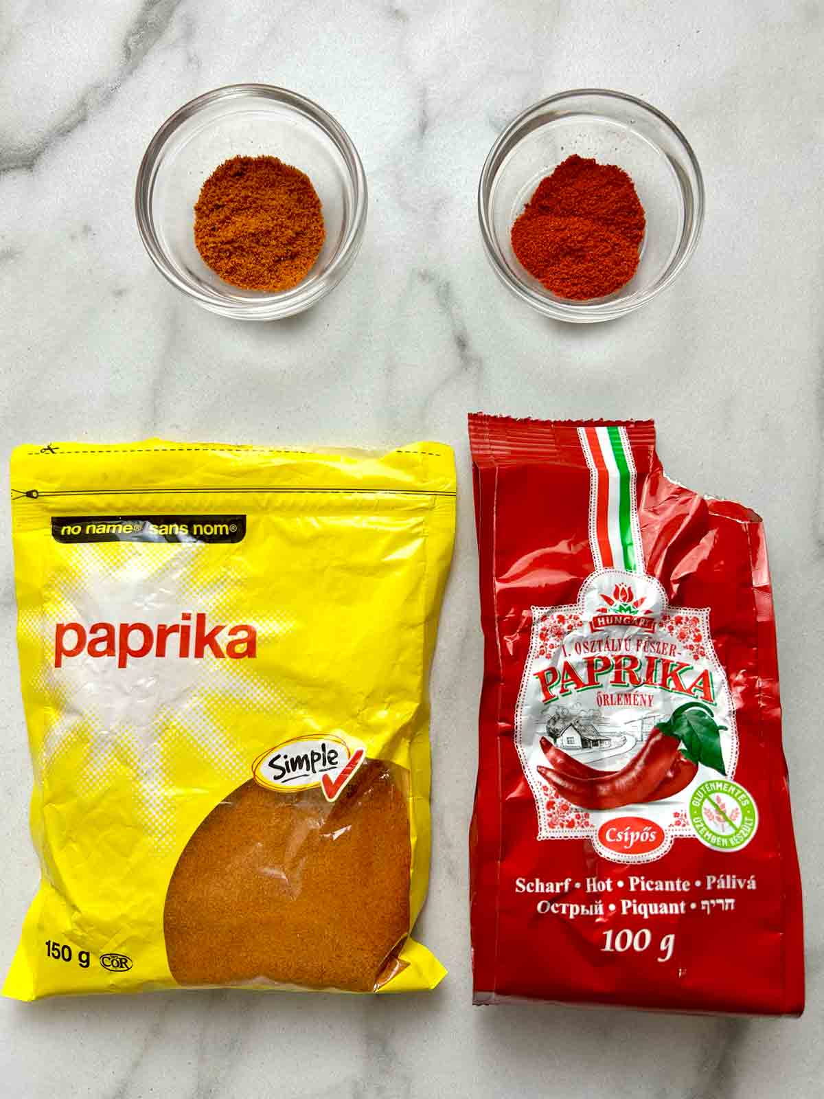 color comparison of regular paprika and Hungarian paprika.