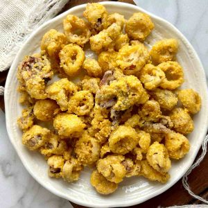 salted egg calamari on plate.