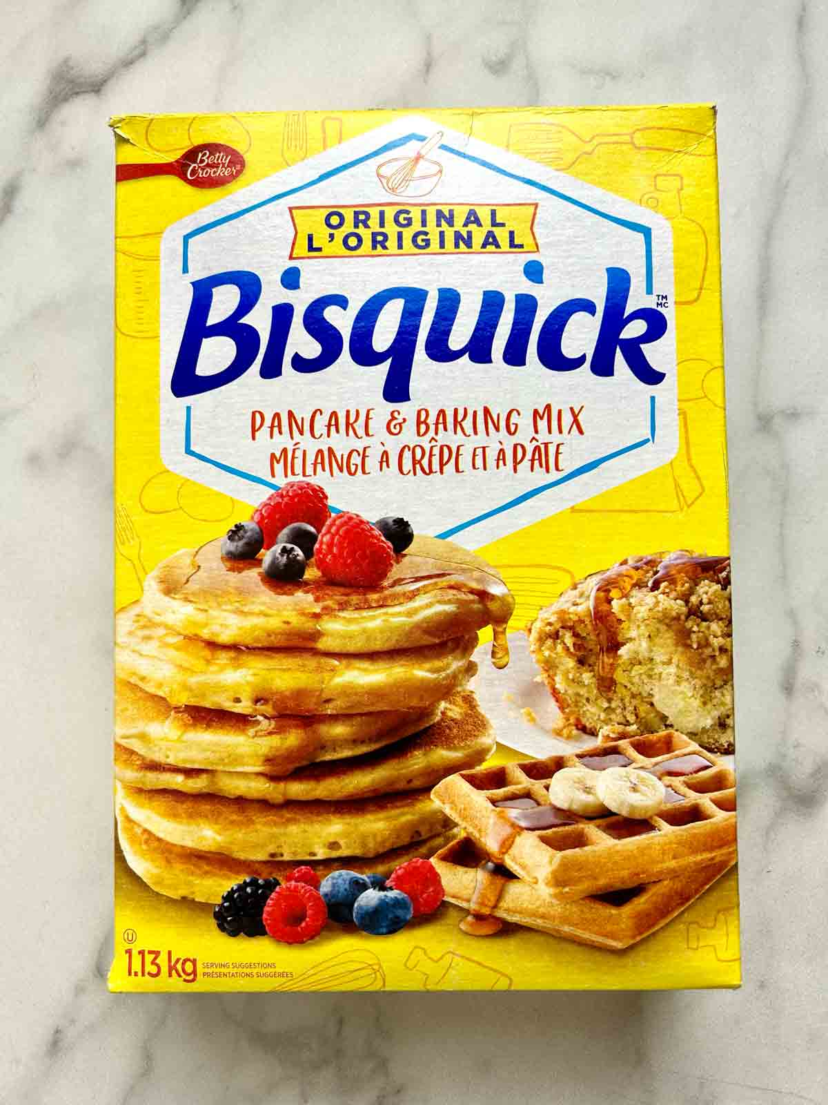 box of Bisquick pancake & baking mix.