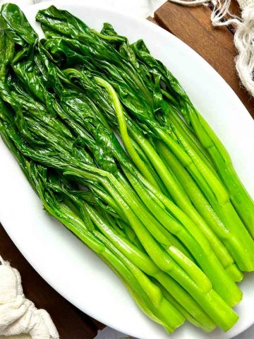 plate of boiled yu choy.