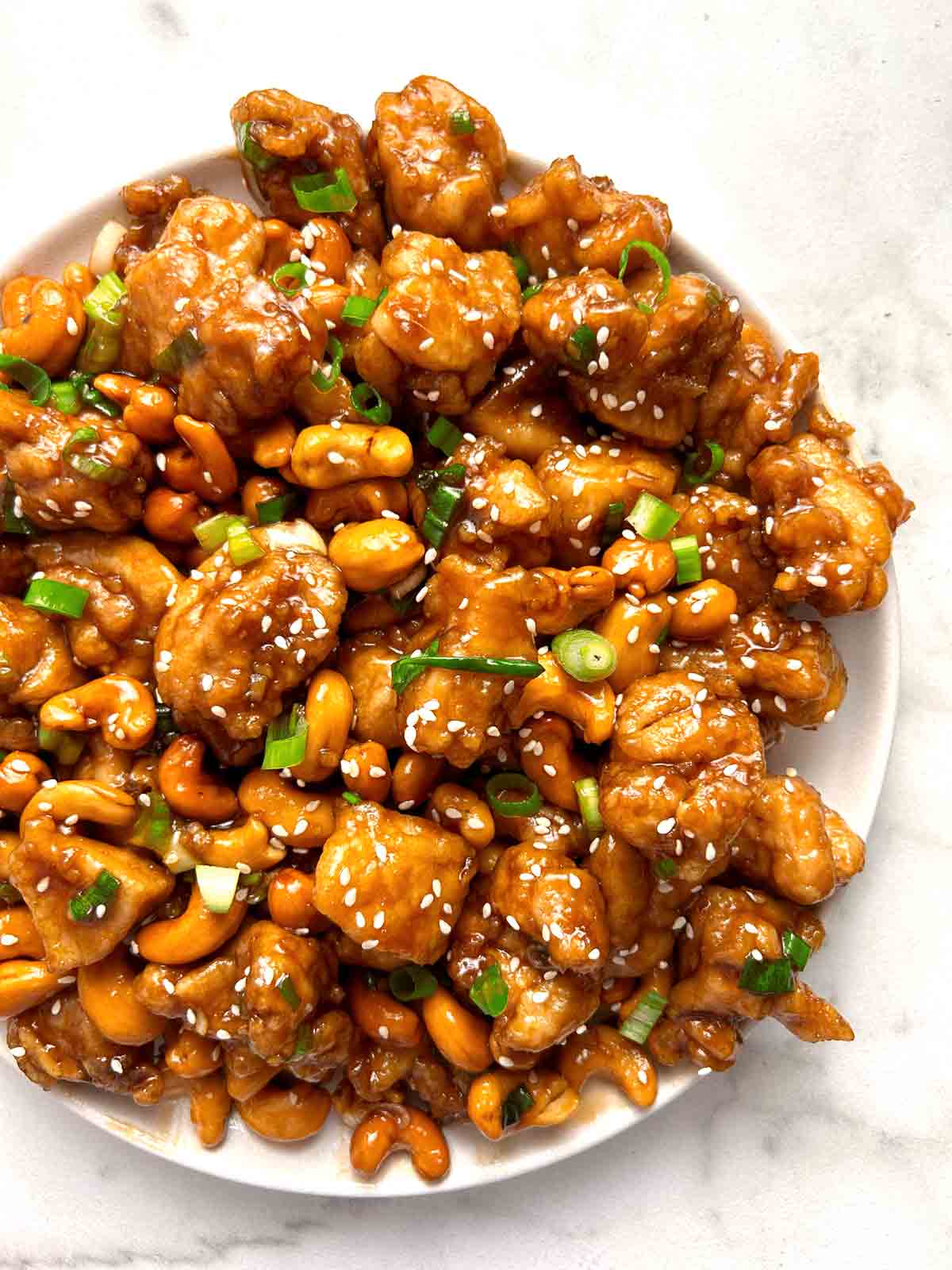 plate of cashew chicken.