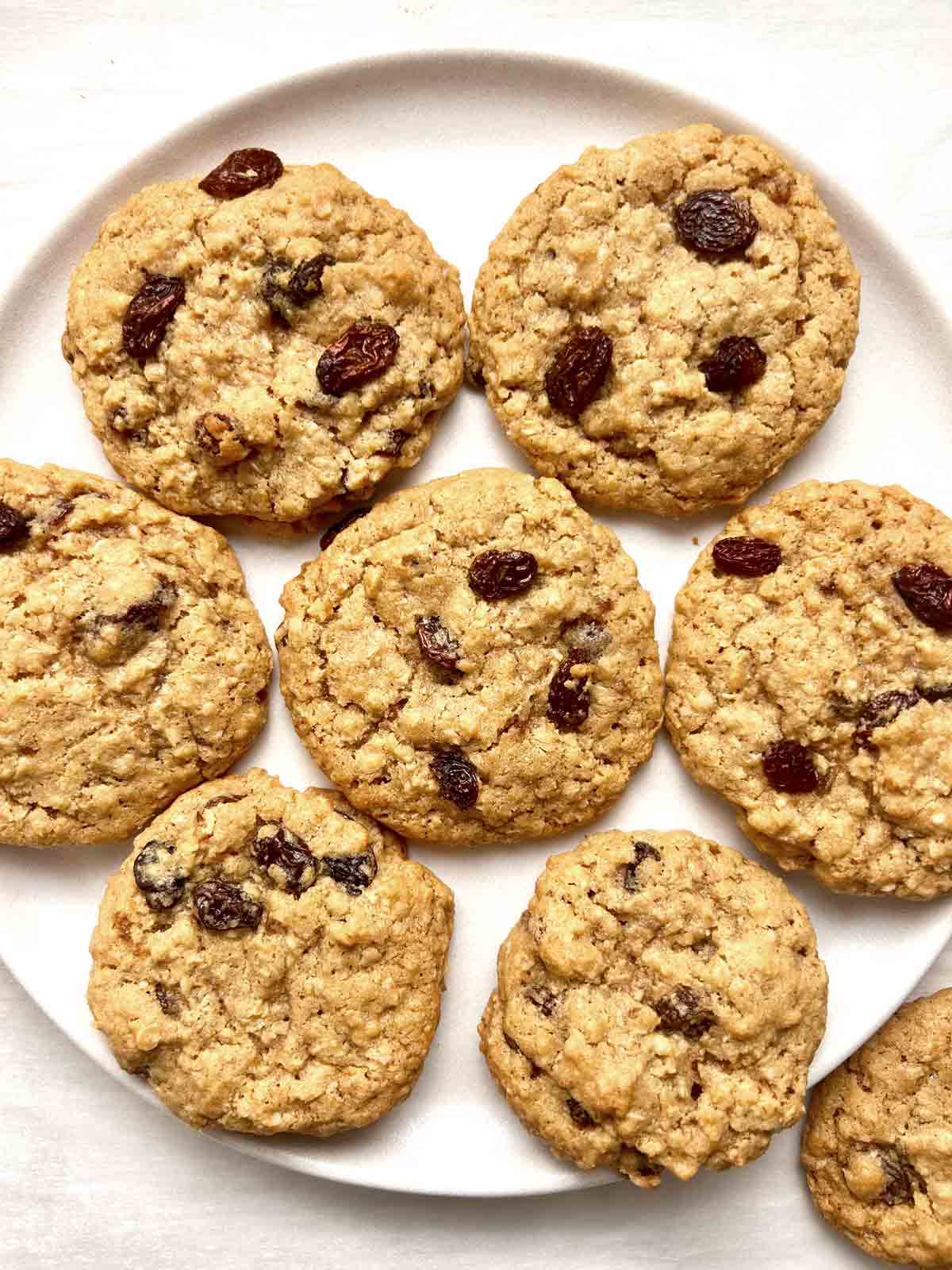 oatmeal raisin cookies on plate.