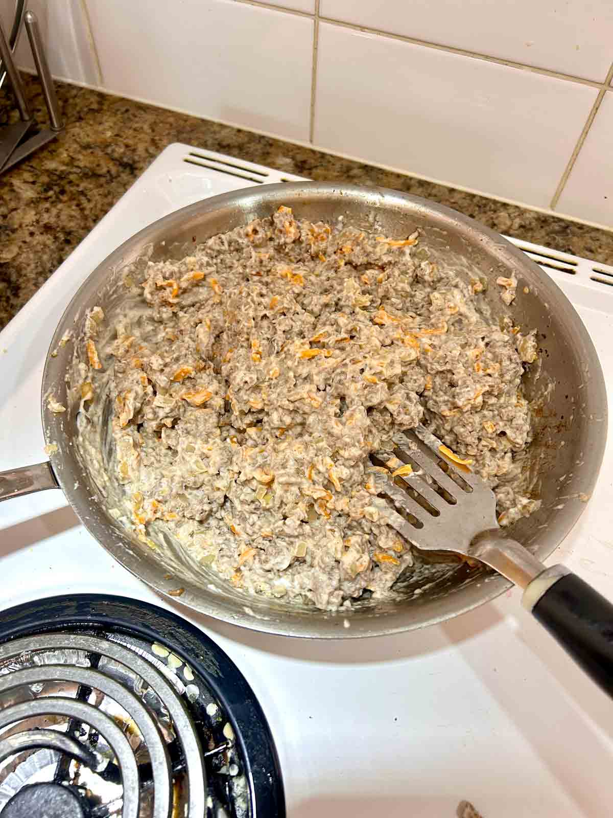 rest of ingredients stirred into the ground beef mixture.